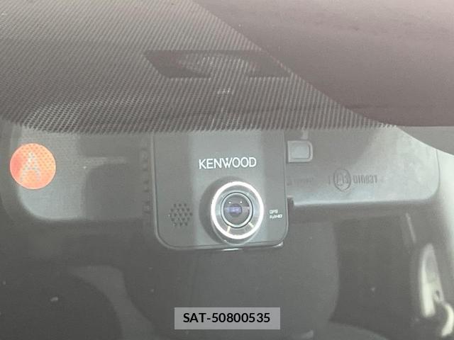 Nissan NOTE 2017-11 8342351-6