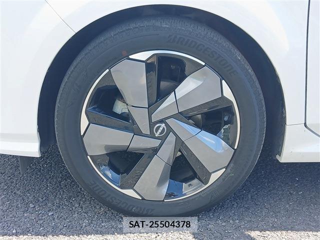 Nissan NOTE 2021-12 8342361-12