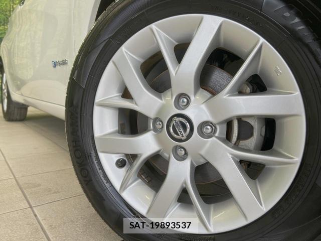 Nissan NOTE 2019-06 8342519-12