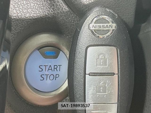 Nissan NOTE 2019-06 8342519-6