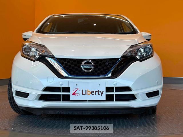 Nissan NOTE 2018-04 8342891-4