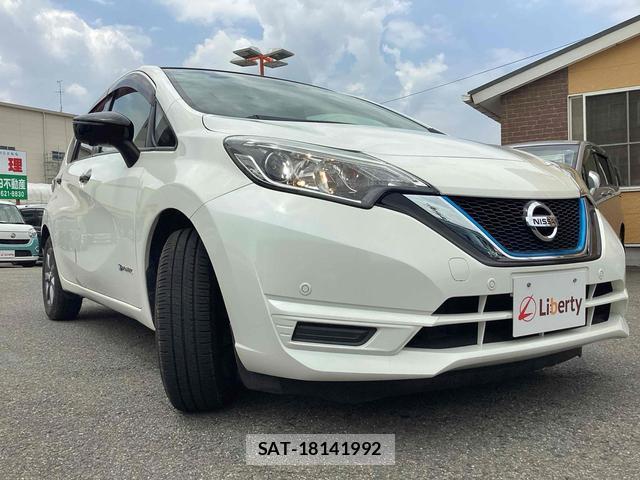 Nissan NOTE 2018-02 8342920-14