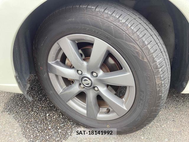 Nissan NOTE 2018-02 8342920-9