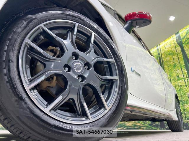 Nissan NOTE 2019-08 8343032-12