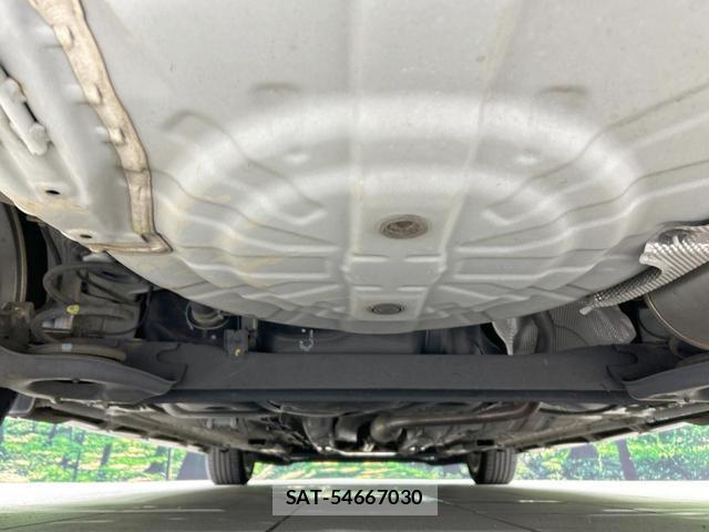 Nissan NOTE 2019-08 8343032-18