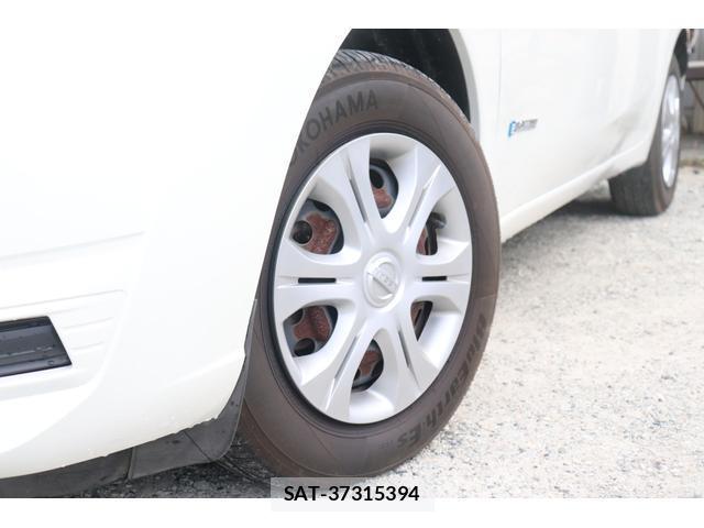 Nissan NOTE 2017-02 8343109-10