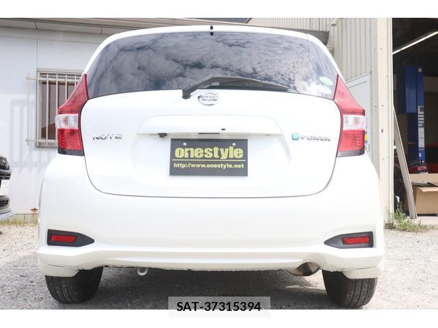 Nissan NOTE 2017-02 8343109-8