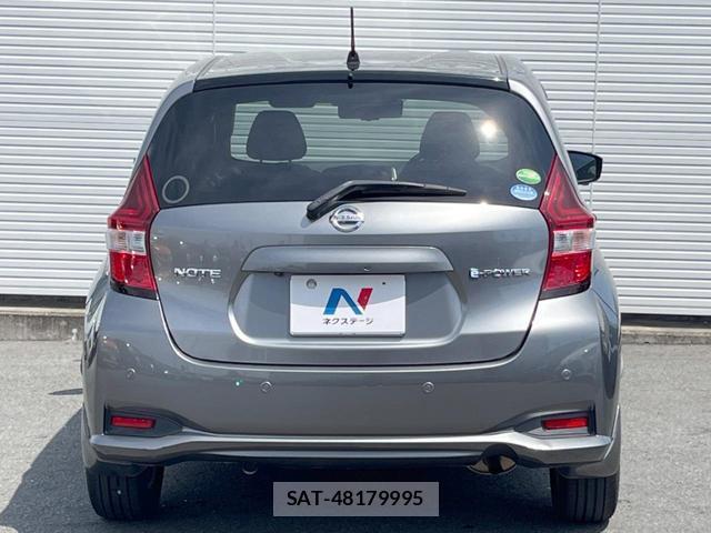 Nissan NOTE 2018-12 8343287-14