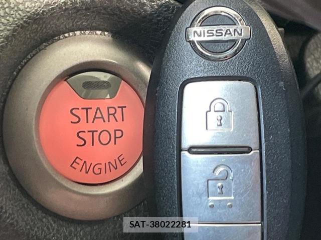 Nissan NOTE 2013-07 8343403-2