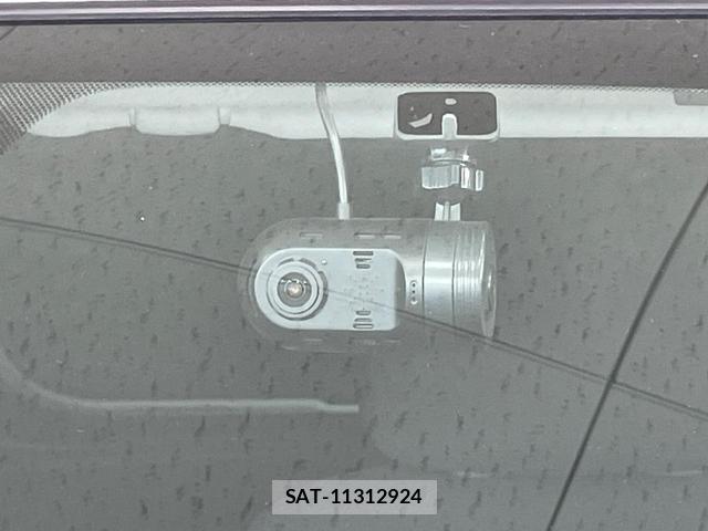 Nissan NOTE 2019-02 8343619-5