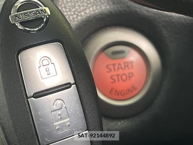 Nissan NOTE 2014-03 8344018-6