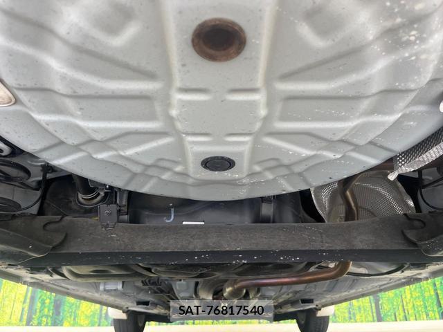 Nissan NOTE 2017-08 8344021-18