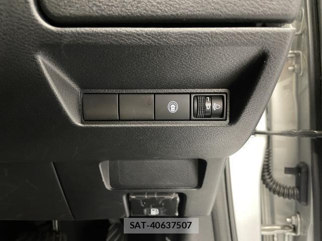 Nissan NOTE 2021-06 8344122-3