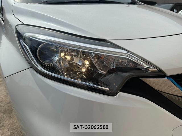 Nissan NOTE 2018-09 8344240-16