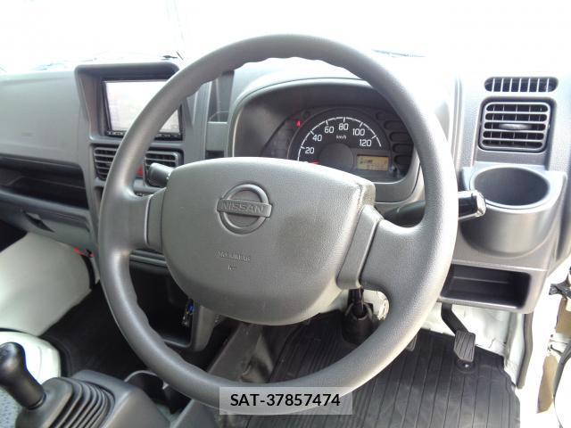 Nissan CLIPPER TRUCK 2020-02 8343607-11