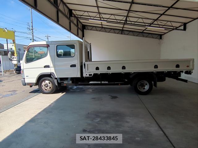 Nissan NT450 ATLAS 2016-04 8343585-11