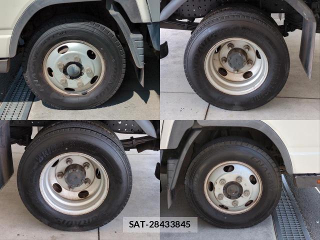 Nissan NT450 ATLAS 2016-04 8343585-8
