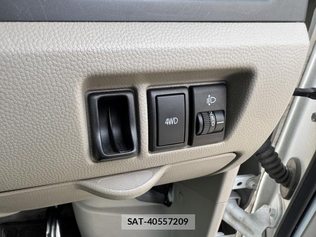 Nissan CLIPPER VAN 2014-07 8343657-15