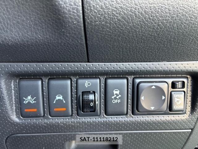 Nissan NV150 AD 2019-06 8343316-16
