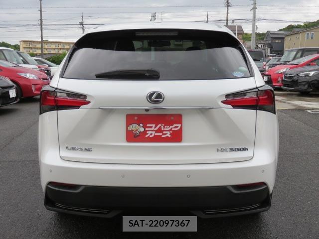 Lexus NX 2015-07 8342220-6