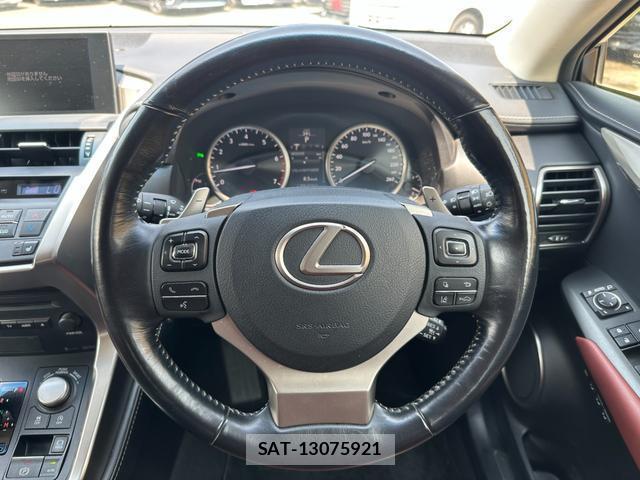 Lexus NX 2017-03 8342287-10