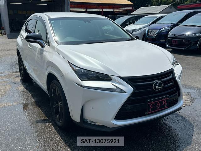 Lexus NX 2017-03 8342287-17