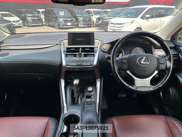 Lexus NX 2017-03 8342287-2