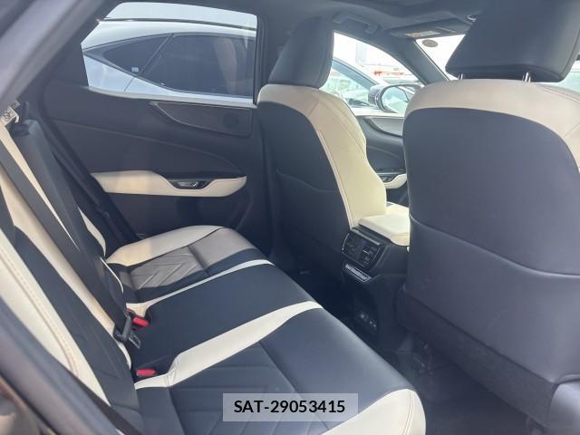Lexus NX 2022-05 8342422-5