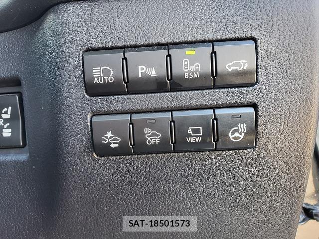 Lexus NX 2014-10 8343422-11
