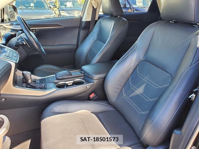 Lexus NX 2014-10 8343422-2