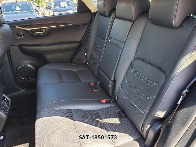Lexus NX 2014-10 8343422-3