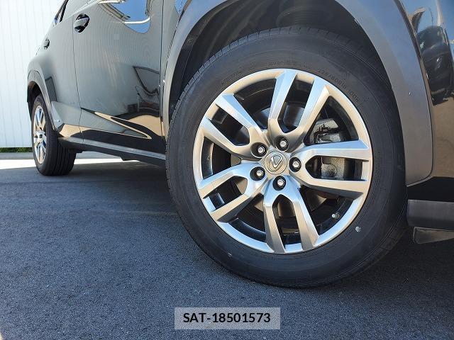 Lexus NX 2014-10 8343422-9
