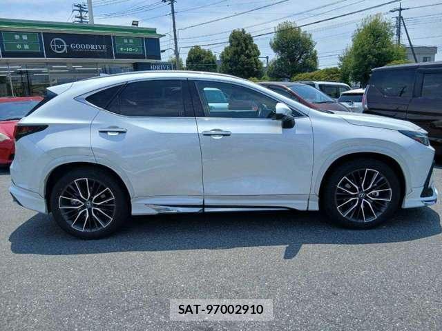 Lexus NX 2024-11 8343712-2