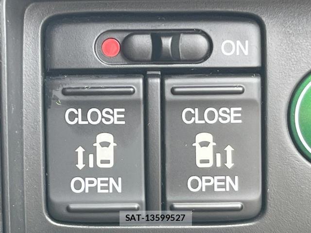 Honda ODYSSEY 2014-06 8343480-6