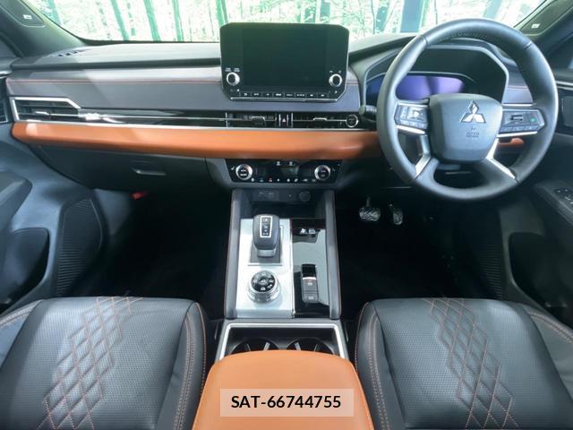 Mitsubishi OUTLANDER PHEV 2022-08 8342844-1
