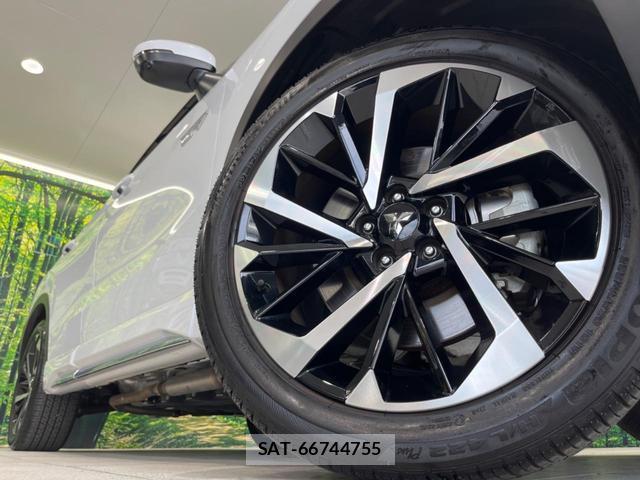 Mitsubishi OUTLANDER PHEV 2022-08 8342844-13
