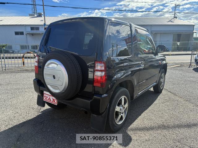 Mitsubishi PAJERO MINI 2012-06 8343238-1