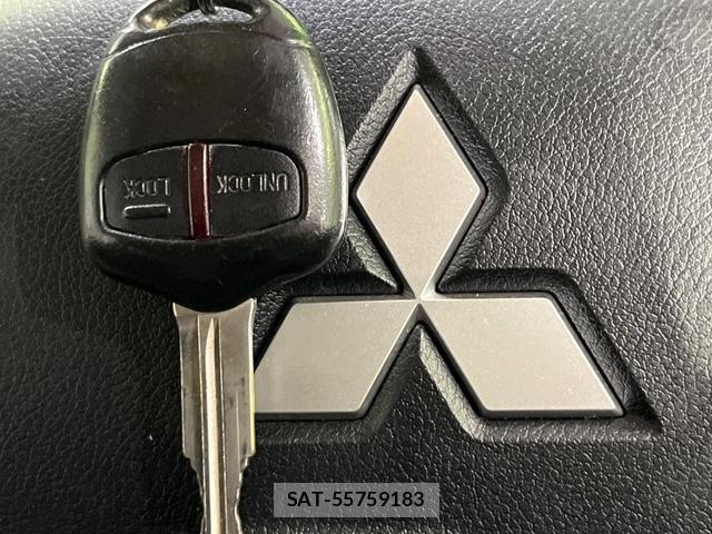 Mitsubishi PAJERO MINI 2012-09 8343645-6