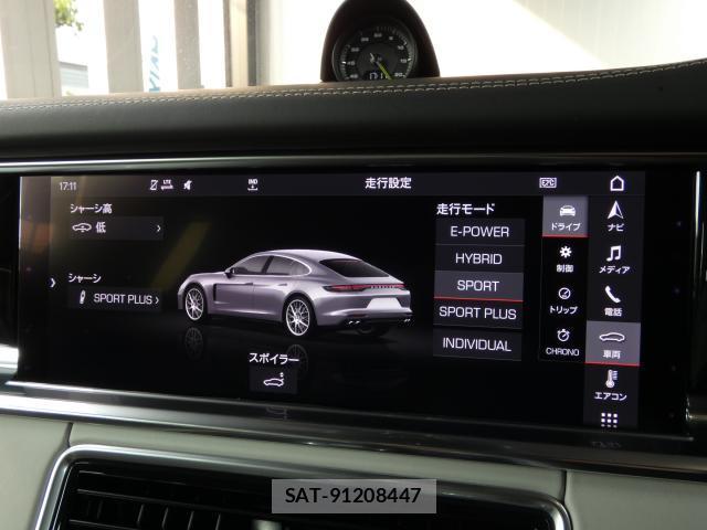 Porsche PANAMERA 2021-07 8342504-12