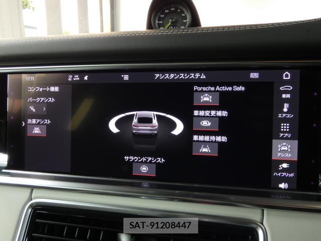 Porsche PANAMERA 2021-07 8342504-14