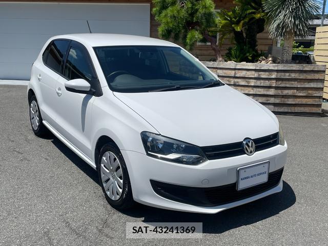 VolksWagen POLO 2014-03 8342379-0