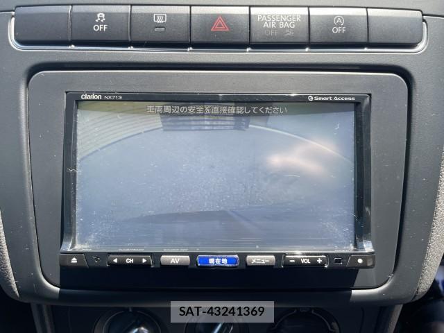 VolksWagen POLO 2014-03 8342379-16