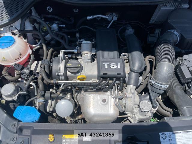 VolksWagen POLO 2014-03 8342379-18