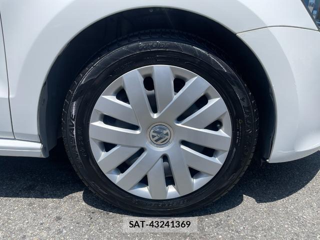 VolksWagen POLO 2014-03 8342379-19
