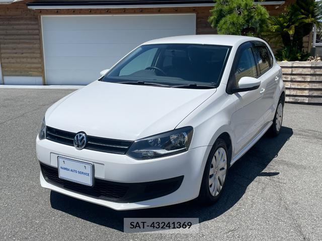 VolksWagen POLO 2014-03 8342379-5