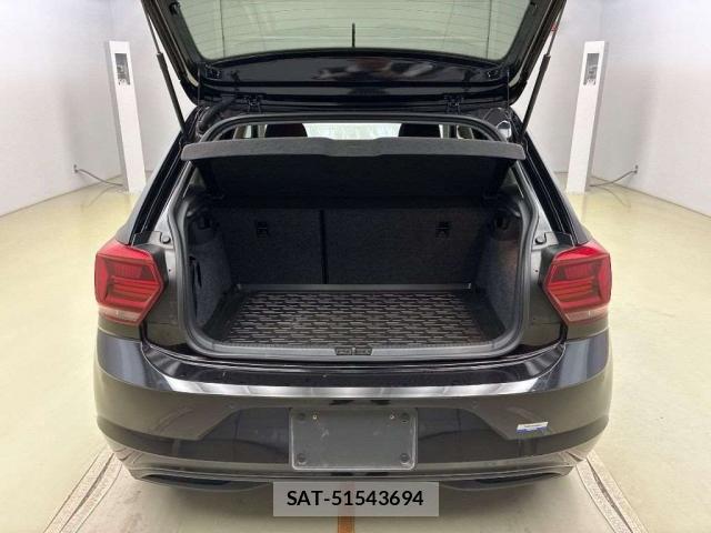 VolksWagen POLO 2019-09 8342994-3