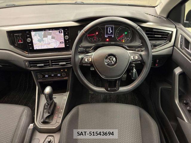 VolksWagen POLO 2019-09 8342994-5