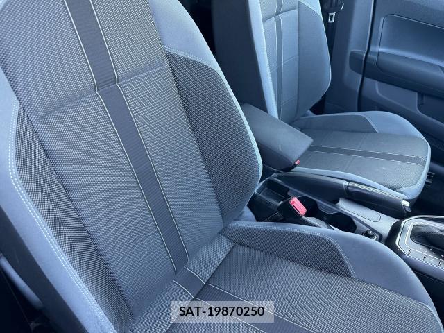 VolksWagen POLO 2019-12 8343178-5