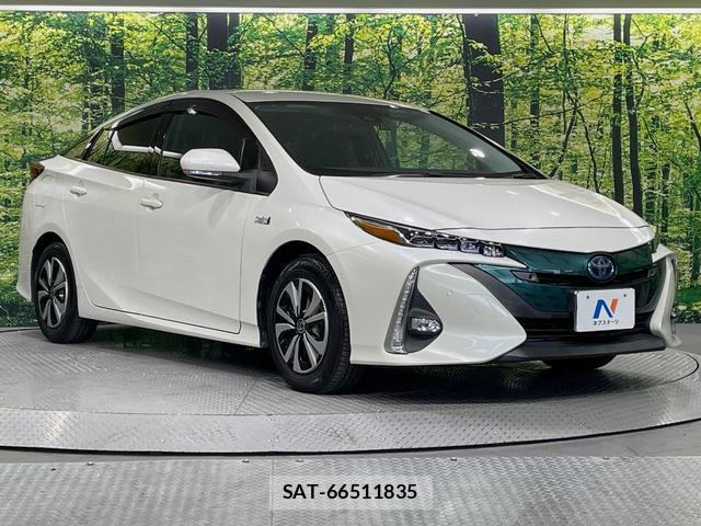 Toyota PRIUS PHV 2018-06 8342293-15