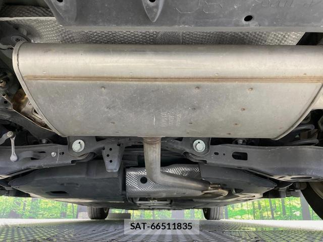 Toyota PRIUS PHV 2018-06 8342293-18
